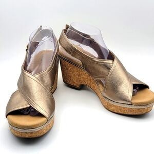 Clarks Women's Giselle‎ Dove Wedge Sandals SIZE 12. #1481